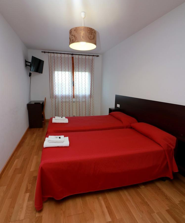 Hostal Casasnovas Сільєда Екстер'єр фото